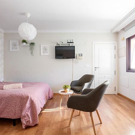 Carmen Estacion Apartment Malaga Exterior photo
