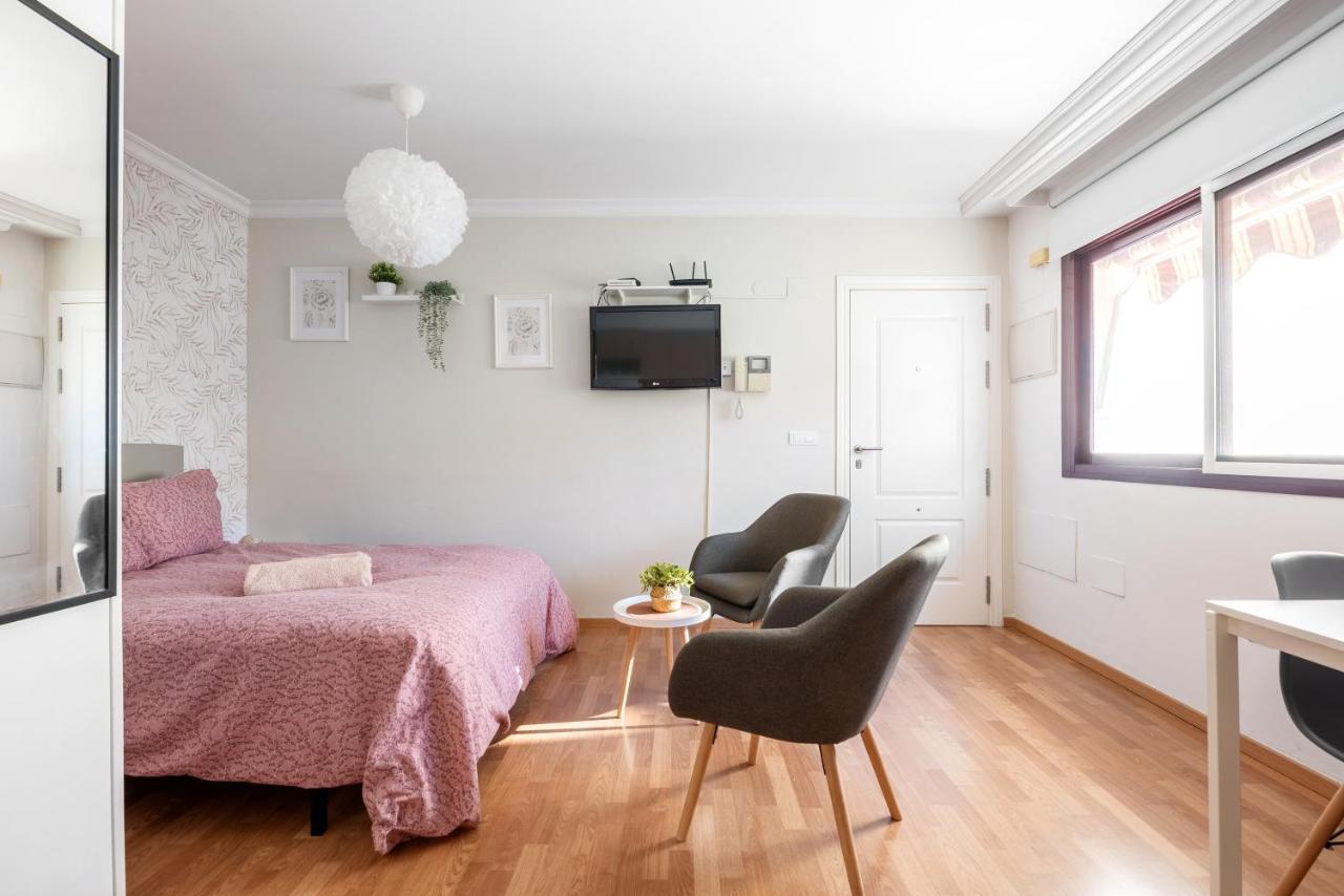 Carmen Estacion Apartment Malaga Exterior photo